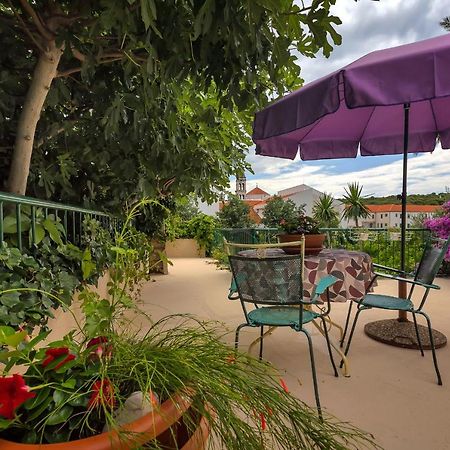 Apartman Montana, Town Centre Макарська Екстер'єр фото