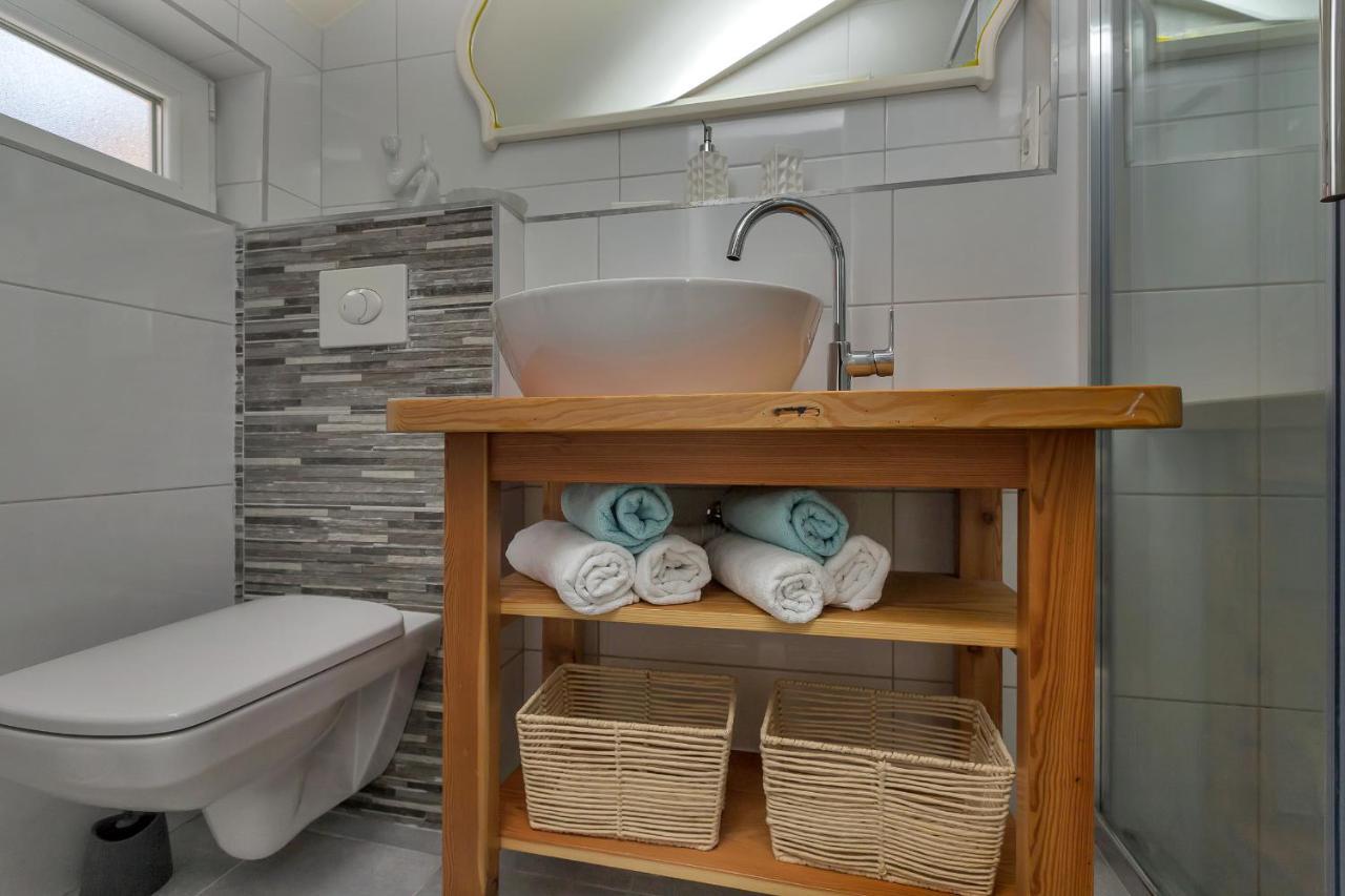 Apartman Montana, Town Centre Макарська Екстер'єр фото